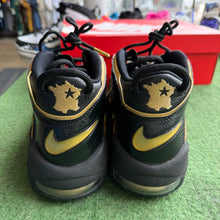 Load image into Gallery viewer, Nike France Air More Uptempo 96s Size 10
