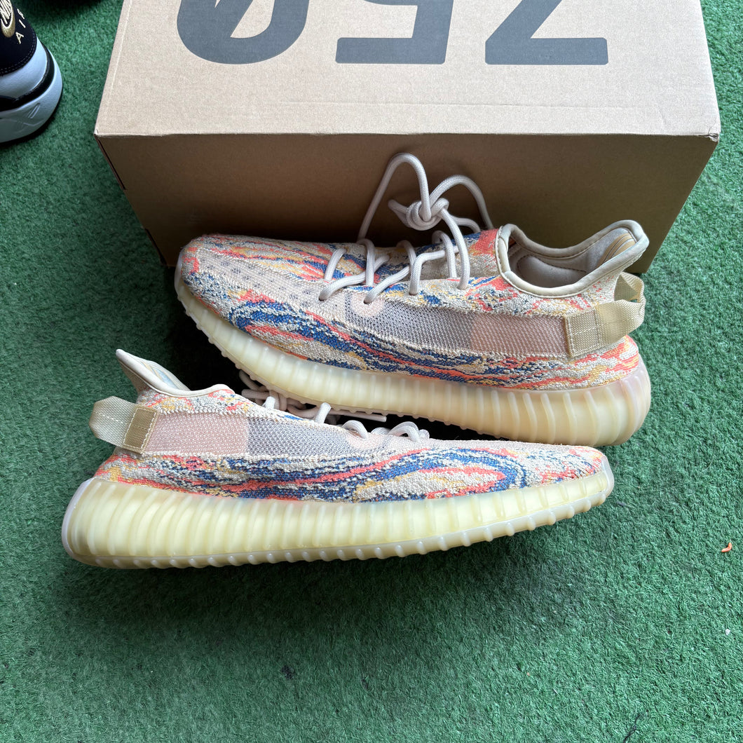 Yeezy MX Oat 350 V2s Size 9