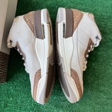 Load image into Gallery viewer, Jordan Palomino 3s Size 10.5
