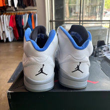 Load image into Gallery viewer, Jordan Stealth 5 Size 10.5
