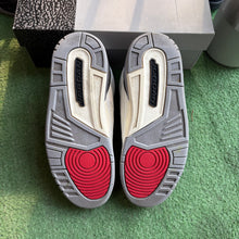 Load image into Gallery viewer, Jordan Cement Grey 3s Size 8
