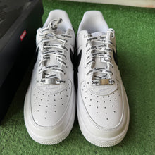 Load image into Gallery viewer, Nike Supreme White Black Air Force 1s Size 7
