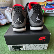 Load image into Gallery viewer, Jordan Infrared 4s Size 6Y
