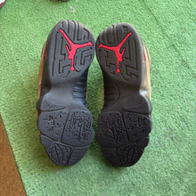 Load image into Gallery viewer, Jordan Olive 9s Size 9.5
