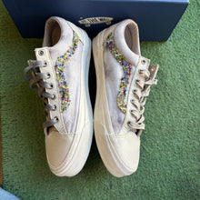 Load image into Gallery viewer, Vans Oatmeal Souvenir Old Skool 36s Size 10
