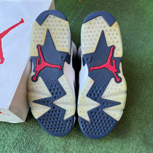 Load image into Gallery viewer, Jordan Olympic 6s Size 9.5
