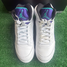 Load image into Gallery viewer, Jordan Grape 5s Size 8.5
