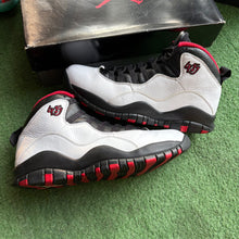 Load image into Gallery viewer, Jordan Shadow 10s Size 9.5
