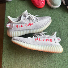 Load image into Gallery viewer, Adidas Yeezy Blue Tint 350 V2s Size 5
