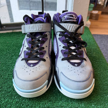 Load image into Gallery viewer, Louis Vuitton Trainer 2s Size 9
