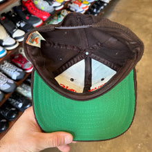 Load image into Gallery viewer, Vintage Cleveland Browns Corduroy Snapback Hat
