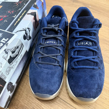 Load image into Gallery viewer, Jordan Jeter Low 11s Size 10.5
