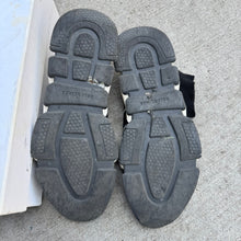 Load image into Gallery viewer, Balenciaga Speed Trainers Size 12
