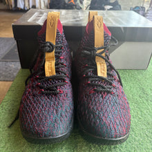Load image into Gallery viewer, Nike LeBron New Heights 15s Size 8
