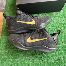Load image into Gallery viewer, Nike Kobe Fade To Black Elite Protro 11s Size 8
