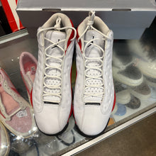 Load image into Gallery viewer, Jordan OG Chicago 13s Size 11.5
