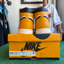 Load image into Gallery viewer, Jordan Taxi 1s Size 11.5
