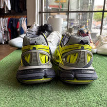 Load image into Gallery viewer, Balenciaga Track2s Size 42
