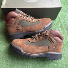 Load image into Gallery viewer, Timberland Beef And Broccoli Field Boots Size 8
