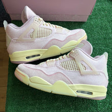 Load image into Gallery viewer, Jordan Iced Carmine 4s Size 12.5W/11M
