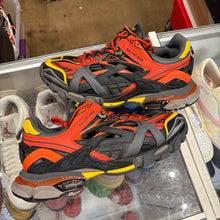 Load image into Gallery viewer, Balenciaga Track 2s Size 10
