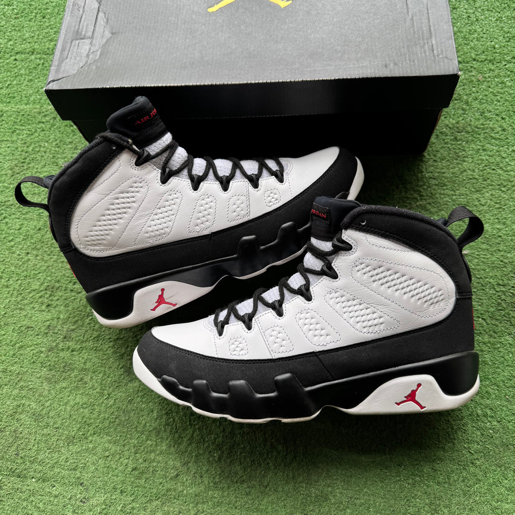 Jordan OG 9s Size 9.5