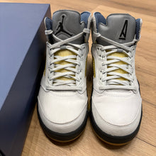 Load image into Gallery viewer, Jordan A Ma Maniere Dawn 5s Size 9W/7.5M
