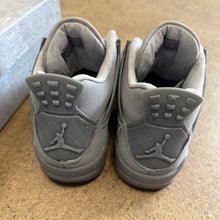 Load image into Gallery viewer, Jordan Wet Cement 4s Size 6.5Y
