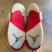 Load image into Gallery viewer, Jordan Fire Red 5s Size 10
