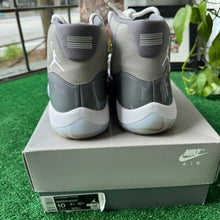 Load image into Gallery viewer, Jordan Cool Grey 11s Size 10
