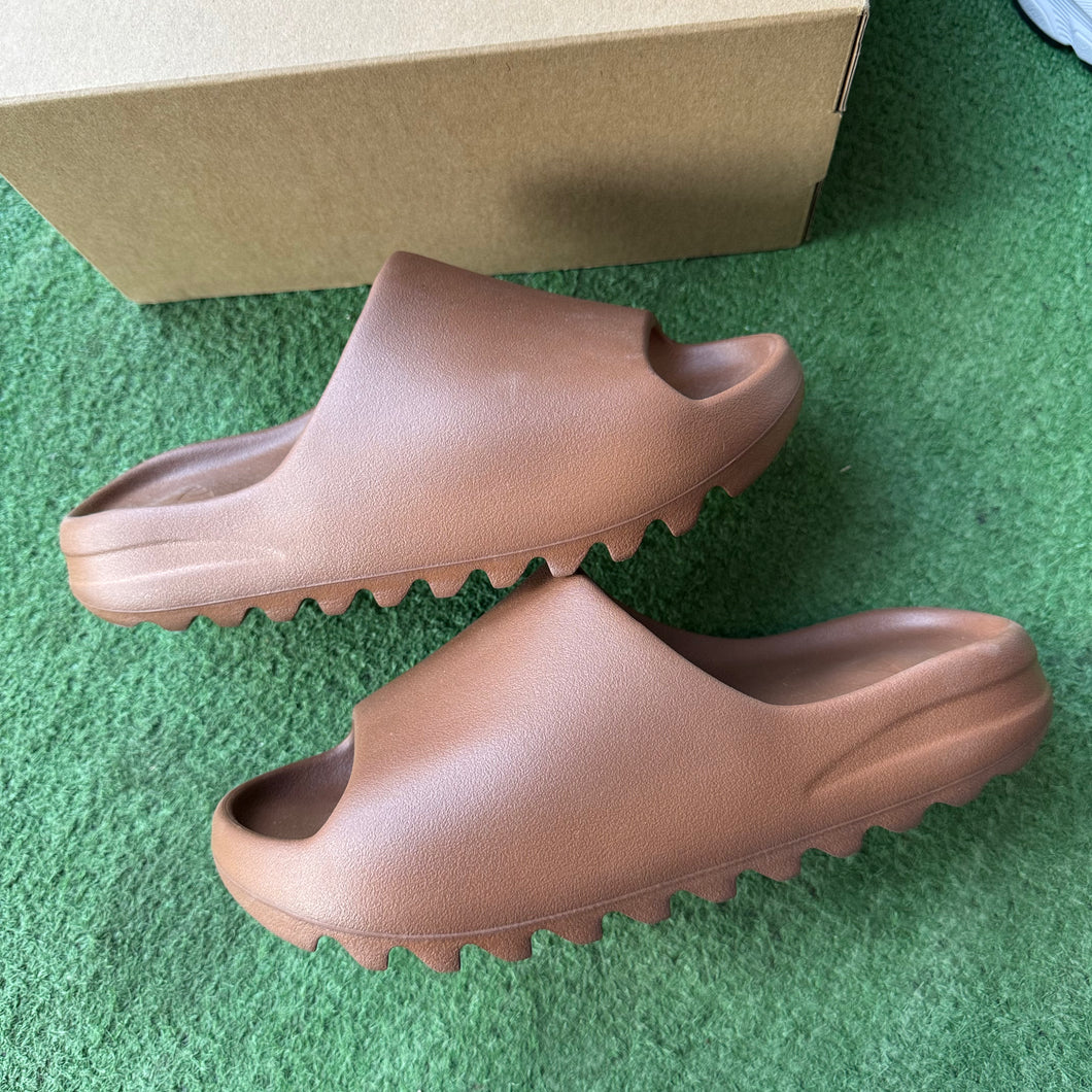Yeezy Flax Slides Size 9