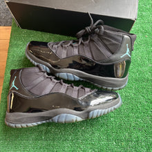 Load image into Gallery viewer, Jordan Gamma 11s Size 10
