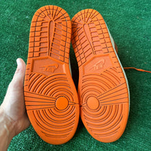 Load image into Gallery viewer, Jordan Shattered Backboard 1s Size 10.5
