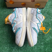 Load image into Gallery viewer, Nike Off White Lot 2 Low Dunks Size 10
