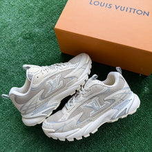Load image into Gallery viewer, Louis Vuitton Tacticals Size 8.5UK
