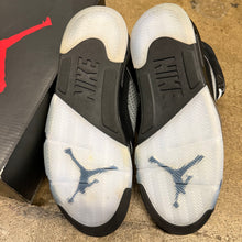 Load image into Gallery viewer, Jordan Reimagined Metallic 5s Size 9.5
