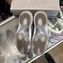 Load image into Gallery viewer, Jordan Cool Grey 11s Size 11
