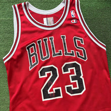 Load image into Gallery viewer, Vintage Chicago Bulls Michael Jordan Jersey Size 44
