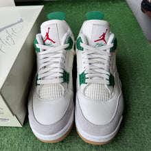 Load image into Gallery viewer, Jordan SB Pine Green 4s Size 8
