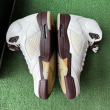 Load image into Gallery viewer, Jordan Golden Ticket 5s Size 11.5W/10M
