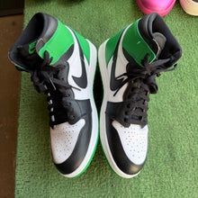 Load image into Gallery viewer, Jordan Lucky Green 1s Size 12
