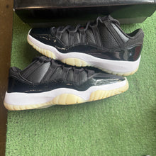 Load image into Gallery viewer, Jordan 72-10 Low 11s Size 9.5

