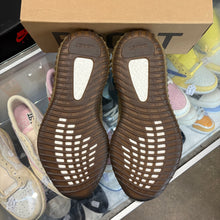 Load image into Gallery viewer, Yeezy Sand Taupe V2 350s Size 11

