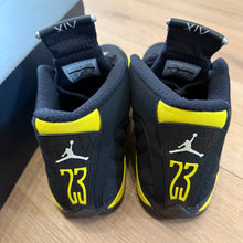 Load image into Gallery viewer, Jordan Thunder 14s Size 10
