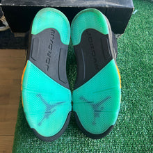 Load image into Gallery viewer, Jordan Aqua 5s Size 10.5
