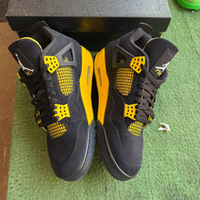 Load image into Gallery viewer, Jordan Yellow Thunder 4s Size 10.5
