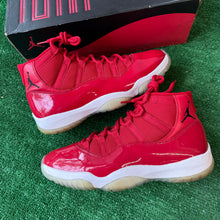 Load image into Gallery viewer, Jordan Win Like 96 11s Size 10.5
