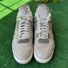Load image into Gallery viewer, Jordan Frozen Moments 4s Size 12W/10.5M
