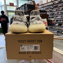 Load image into Gallery viewer, Yeezy Zebra V2 350s Size 11.5
