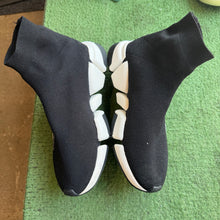 Load image into Gallery viewer, Balenciaga Speed Trainers Size 10W/8M
